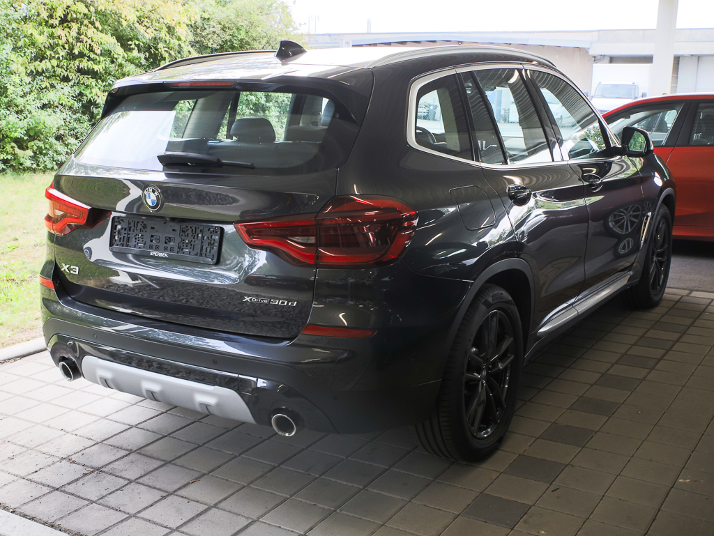 BMW X3 xDrive30d, xLine, LED, Navi, HUD, Park-Ass, Driv-A 