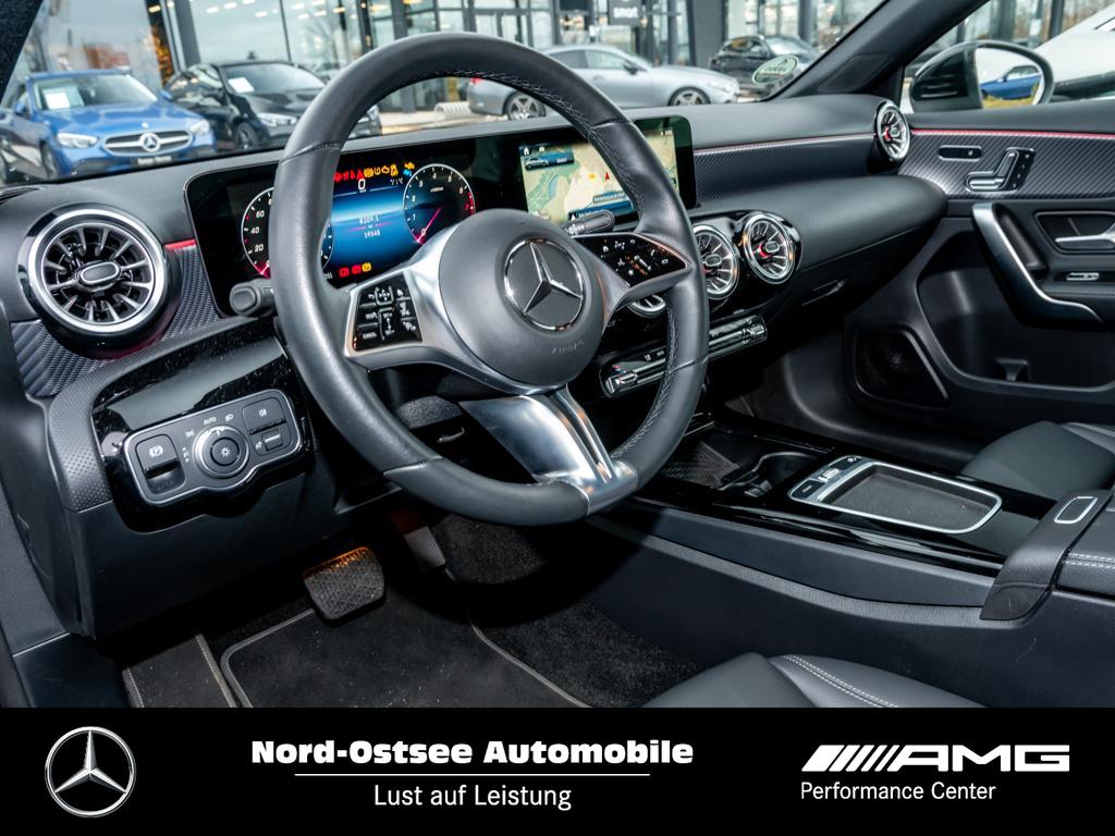 Mercedes-Benz A 200 Progressive Pano SHZ Hands-free Klima 