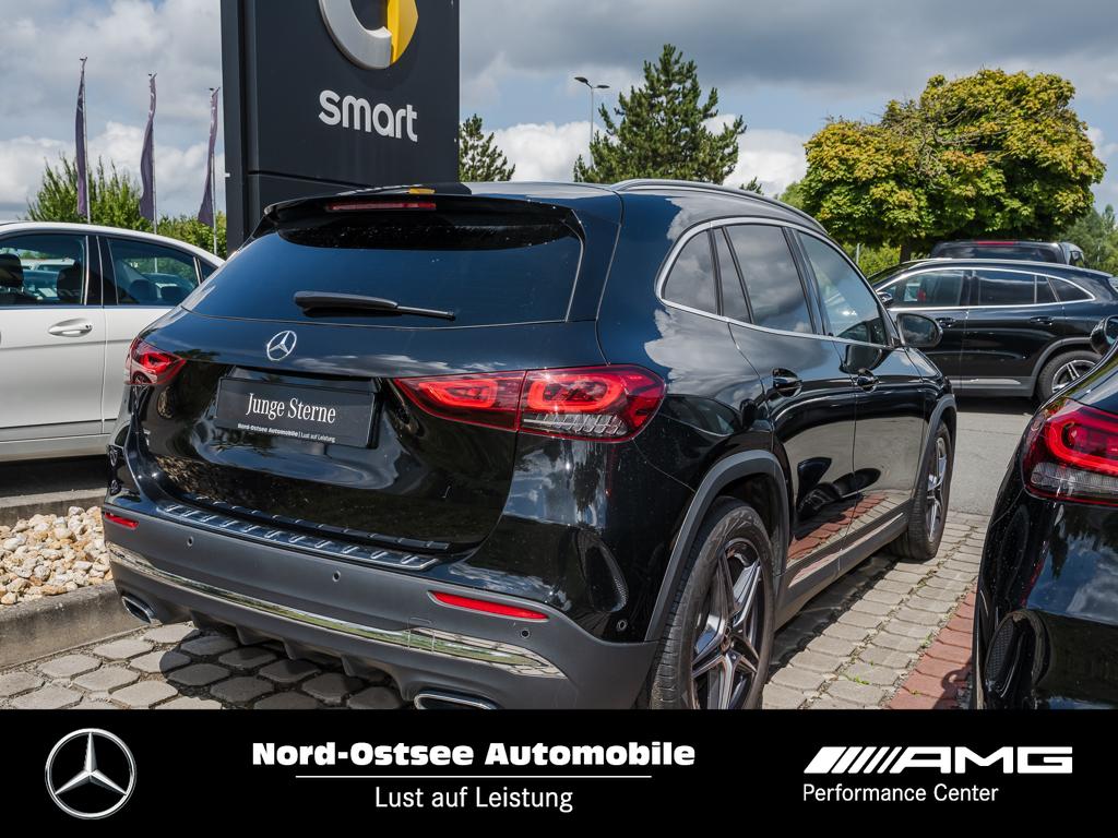 Mercedes-Benz GLA 250 4M AMG Pano LED Kamera Sitzhz Totwkl 