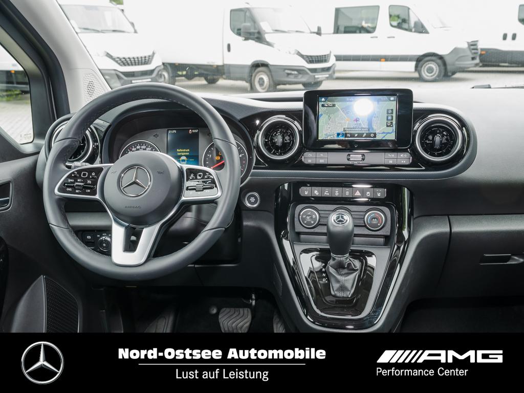 Mercedes-Benz T 180 d Style Automat. Navi Tempo Parkpaket AHK 