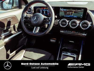 Mercedes-Benz GLA 200 d AMG Navi Kamera Pano Tempo AHK Sitzhzg 