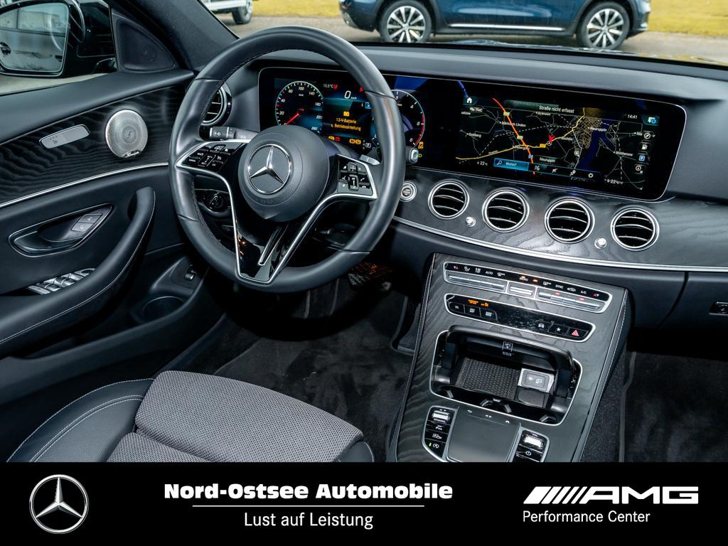 Mercedes-Benz E 200 d Avantgarde Night AHK 360° Burmester 