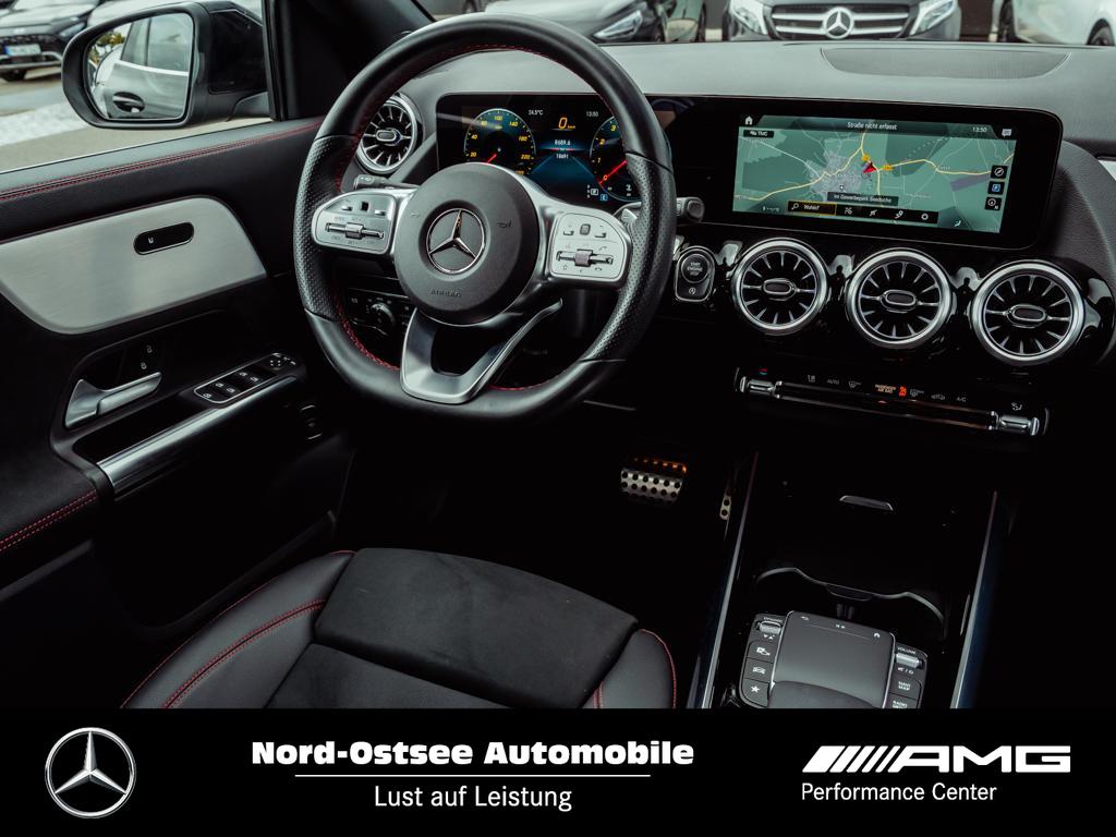 Mercedes-Benz GLA 250 4M AMG Pano LED Kamera Sitzhzg Totwinke 