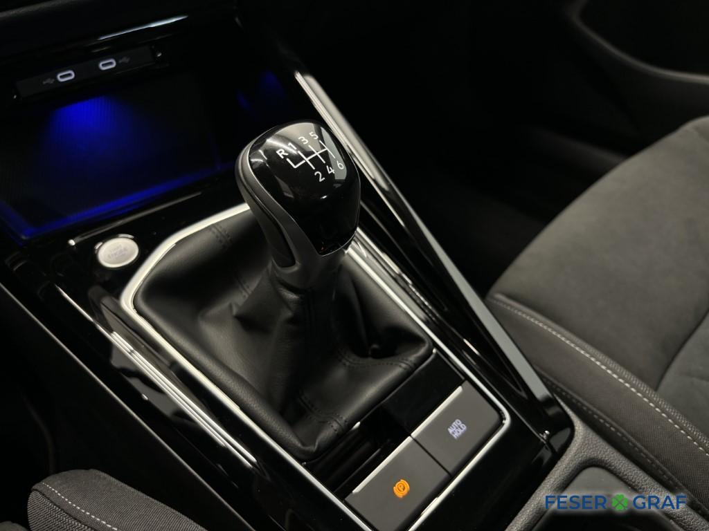 VW Golf VIII 1.5 TSI Style LED+/Digital Cockpit Pro/Navi/E 