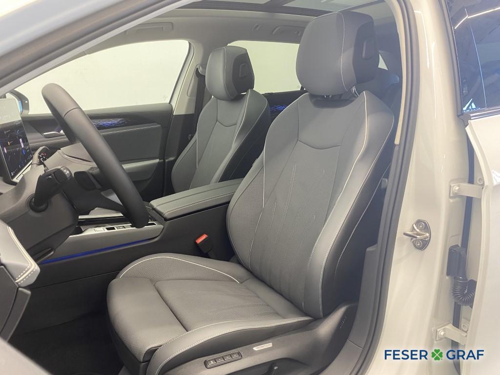 VW Passat Elegance 2,0 l TDI DSG/Matrix-LED/Panorama/Navi/Ap 