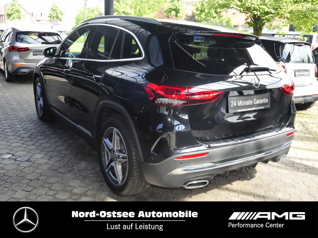 Mercedes-Benz GLA 250 4M AMG Pano LED Kamera Sitzhzg Totwinkel 