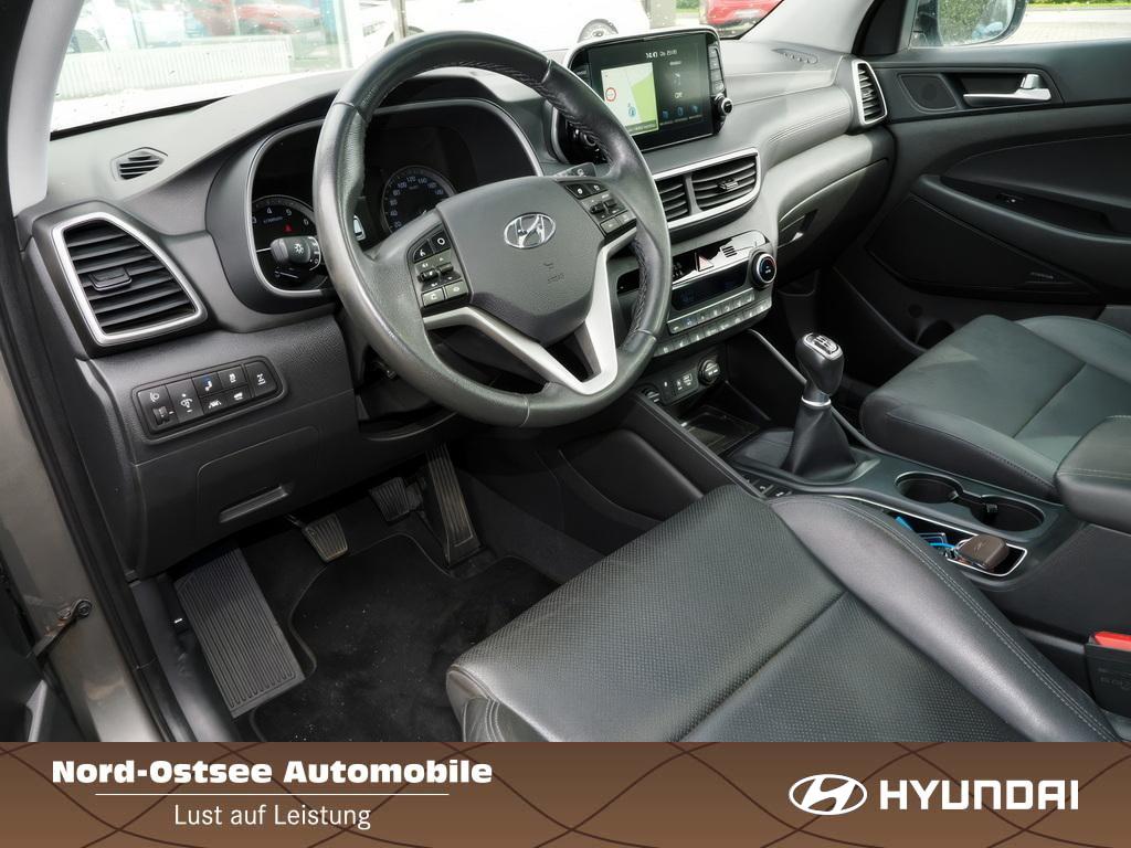 Hyundai Tucson Premium 4WD Navi Kamera Pano Bluetooth 
