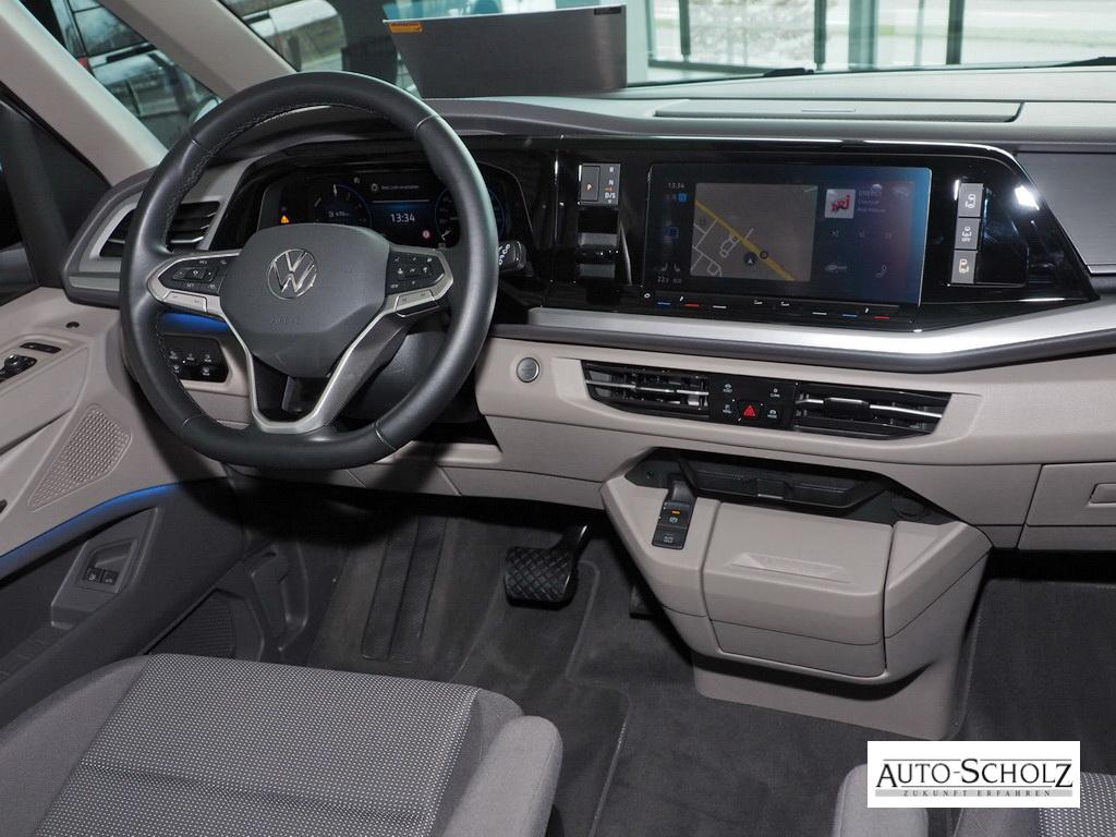 VW T7 Multivan Life eHybrid lang AHK StHz Rear View LÜ 