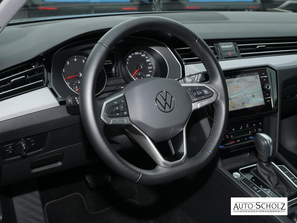 VW Passat Variant 1.5 TSI DSG Business NAVI LED ACC DAB 