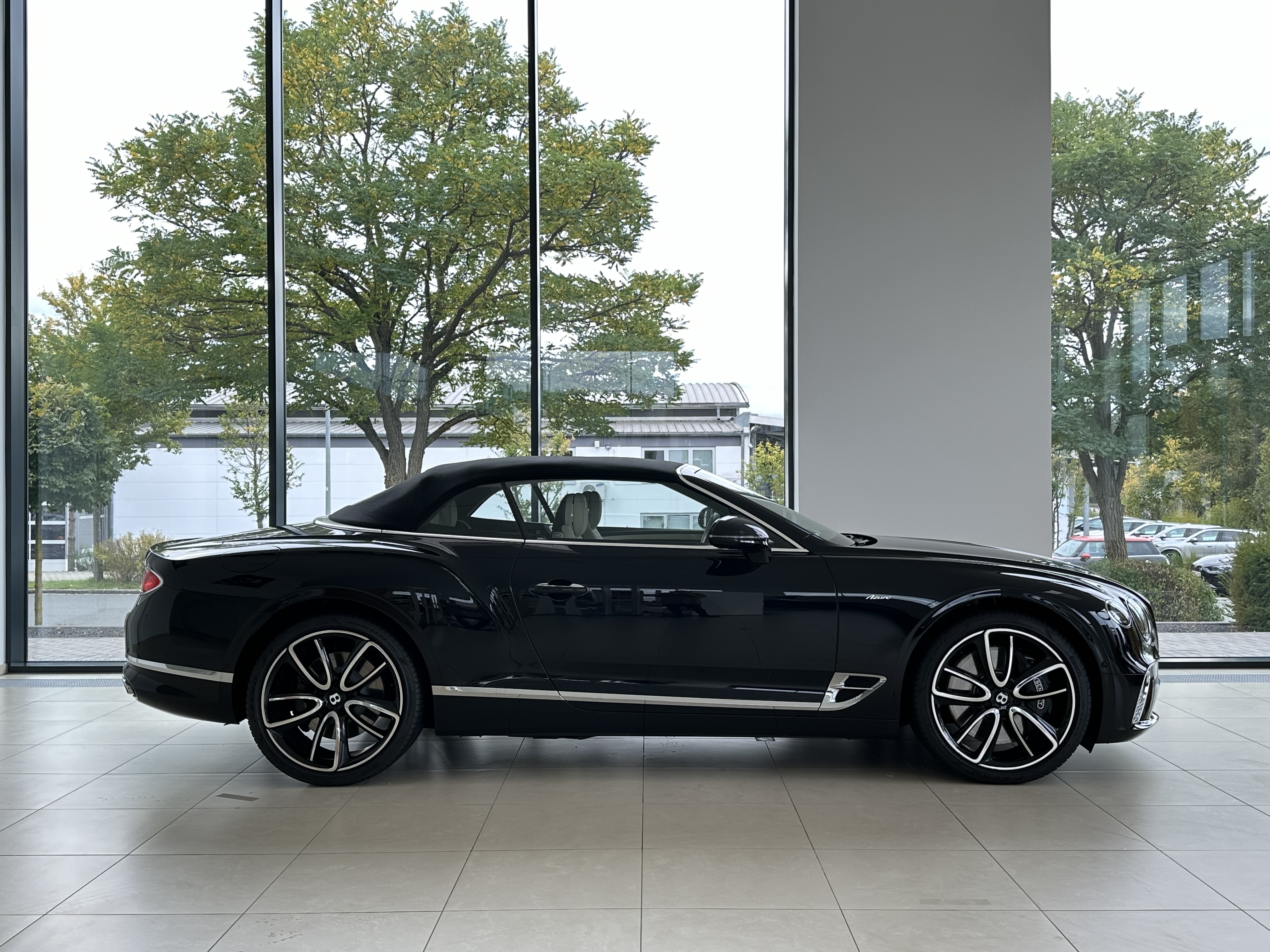 Bentley Continental GTC Azure V8 | Bentley Nürnberg 