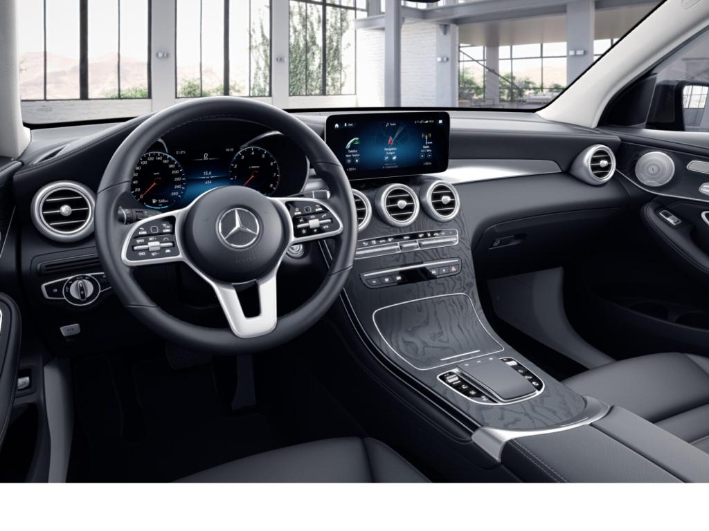 Mercedes-Benz GLC 300 de 4M AMG+MBUX+digiCock+Burm+Pano+Distr. 