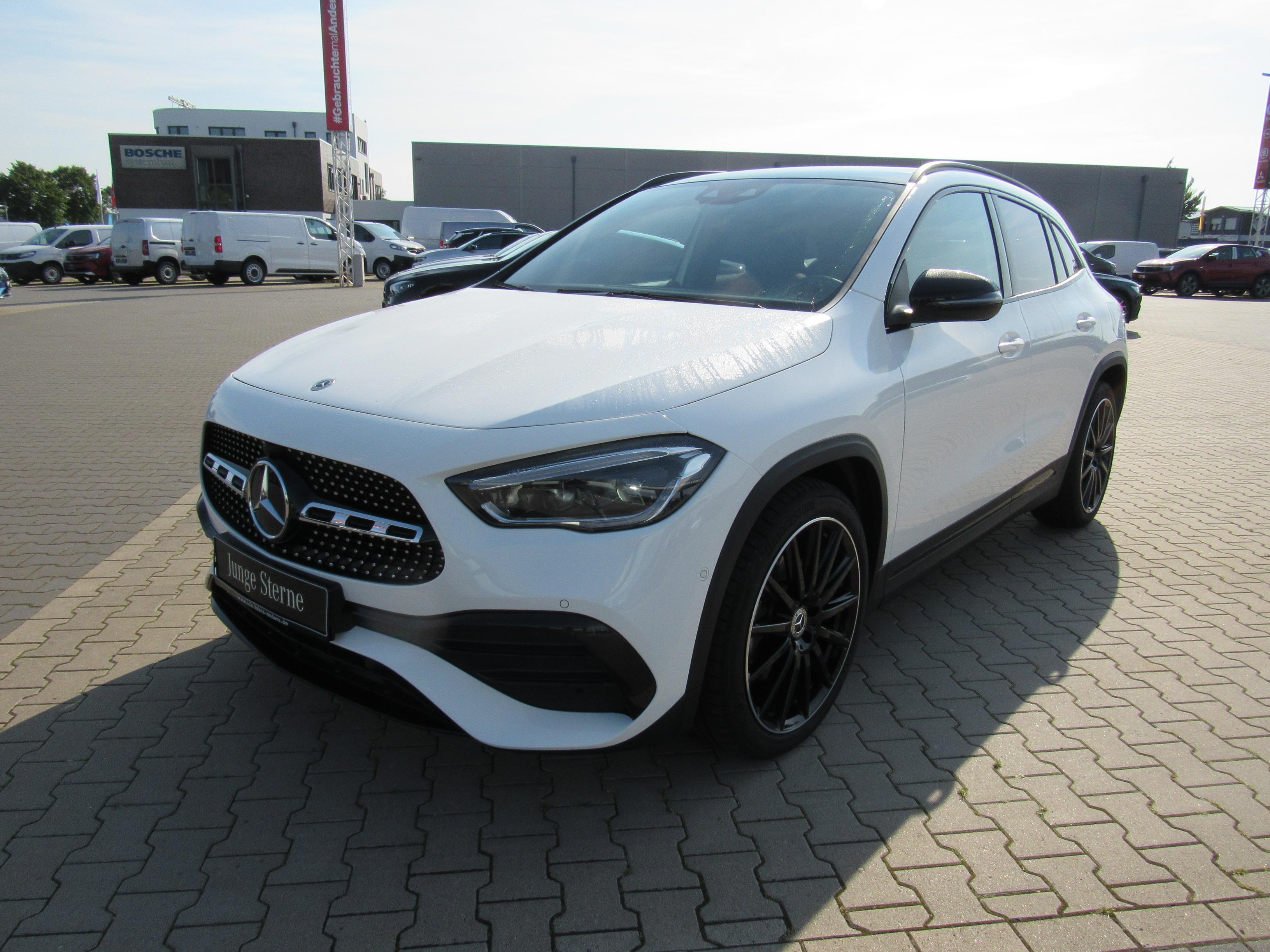 Mercedes-Benz GLA 220 d AMG+MBUX+Night+AHK+Pano+SOUND+LED+Kam 