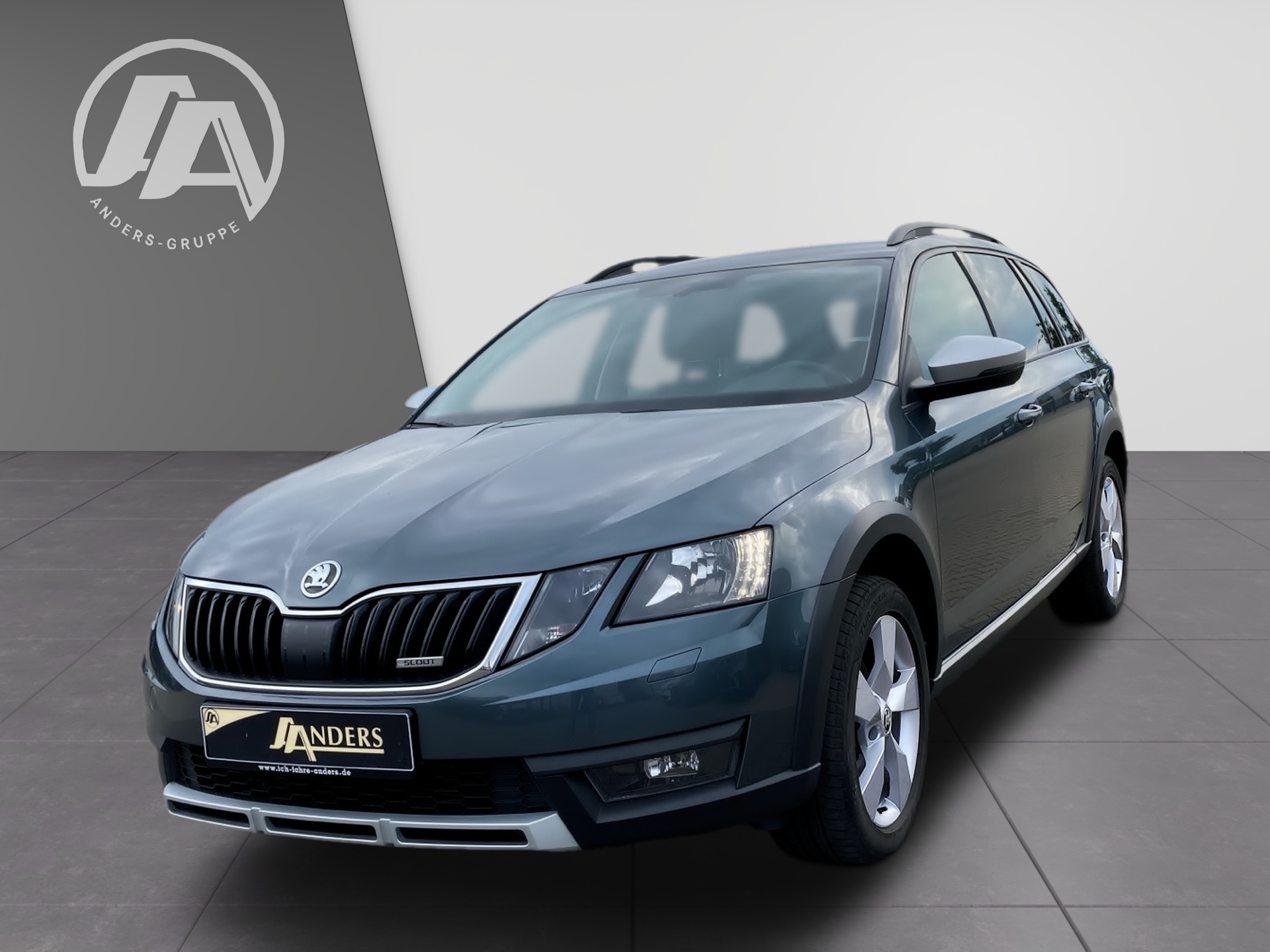 Skoda Octavia Scout 2.0 TDI 4x4 Navi+SHZ+PDC+Kam+Sthz. 