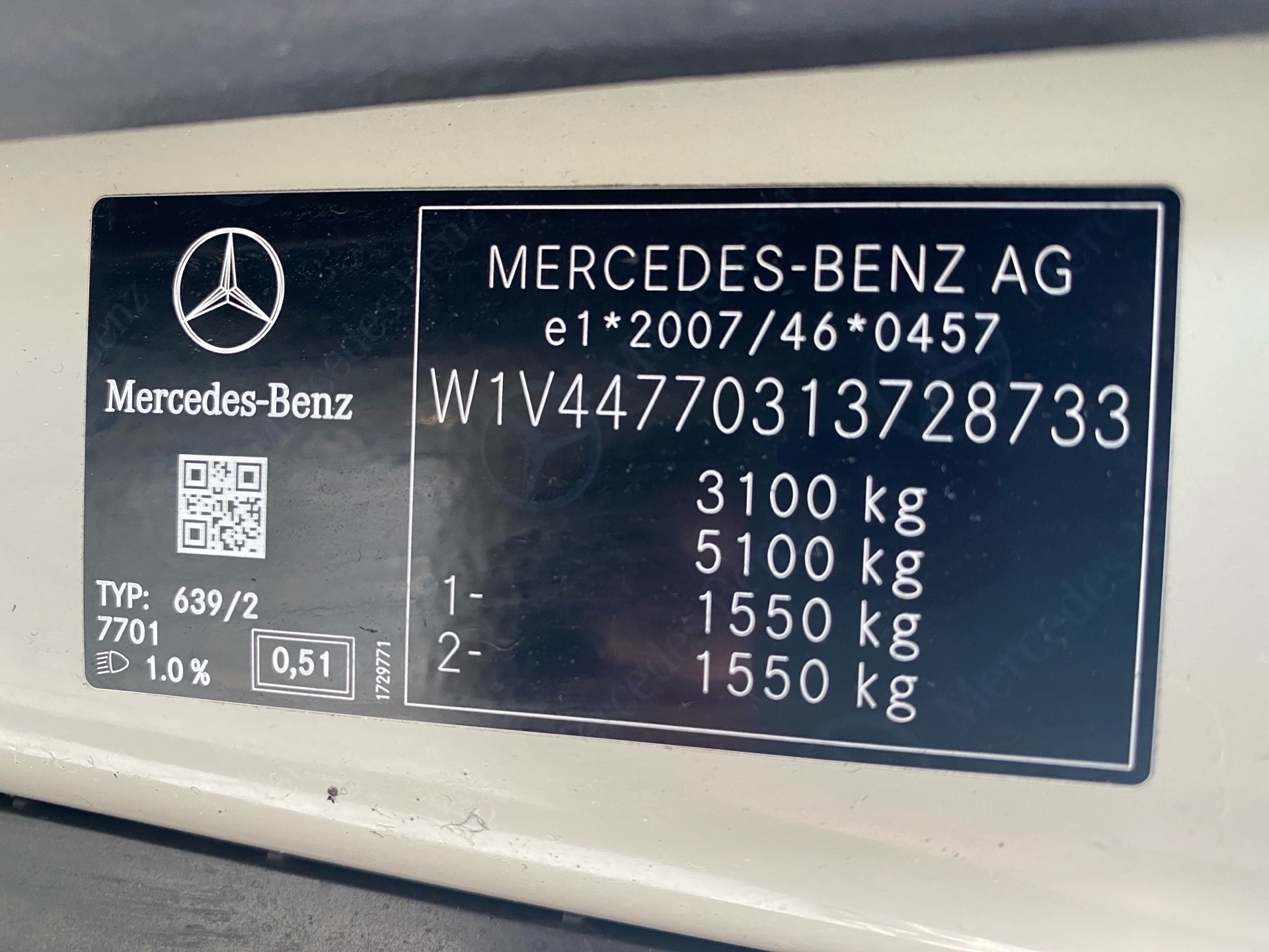 Mercedes-Benz Vito 119 Tour Autom* Standhz* LED* AHK* Klimaaut* PRO 