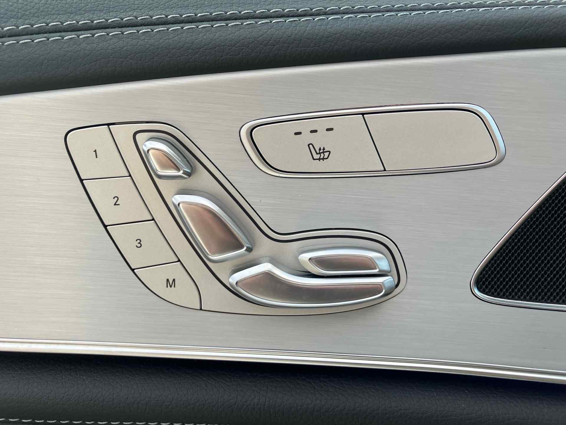 Mercedes-Benz CLS 450 4M AMG+MBUX+Distr+LED+360+SHD+AHK+Memory 