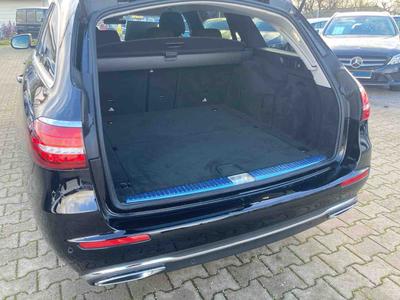 Mercedes-Benz E 200 d T Avantgarde+MBUX+SHZ+LED+Kamera+EASY-P. 