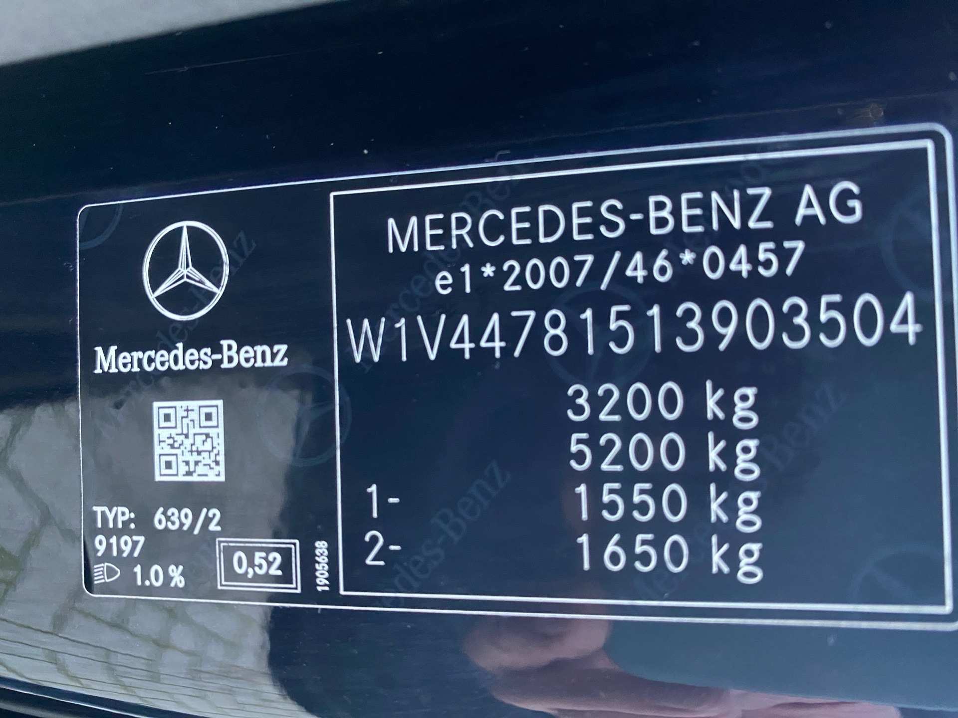 Mercedes-Benz V 300 Avantgarde XL Leder* MBUX* Distr.* AHK* Klima 