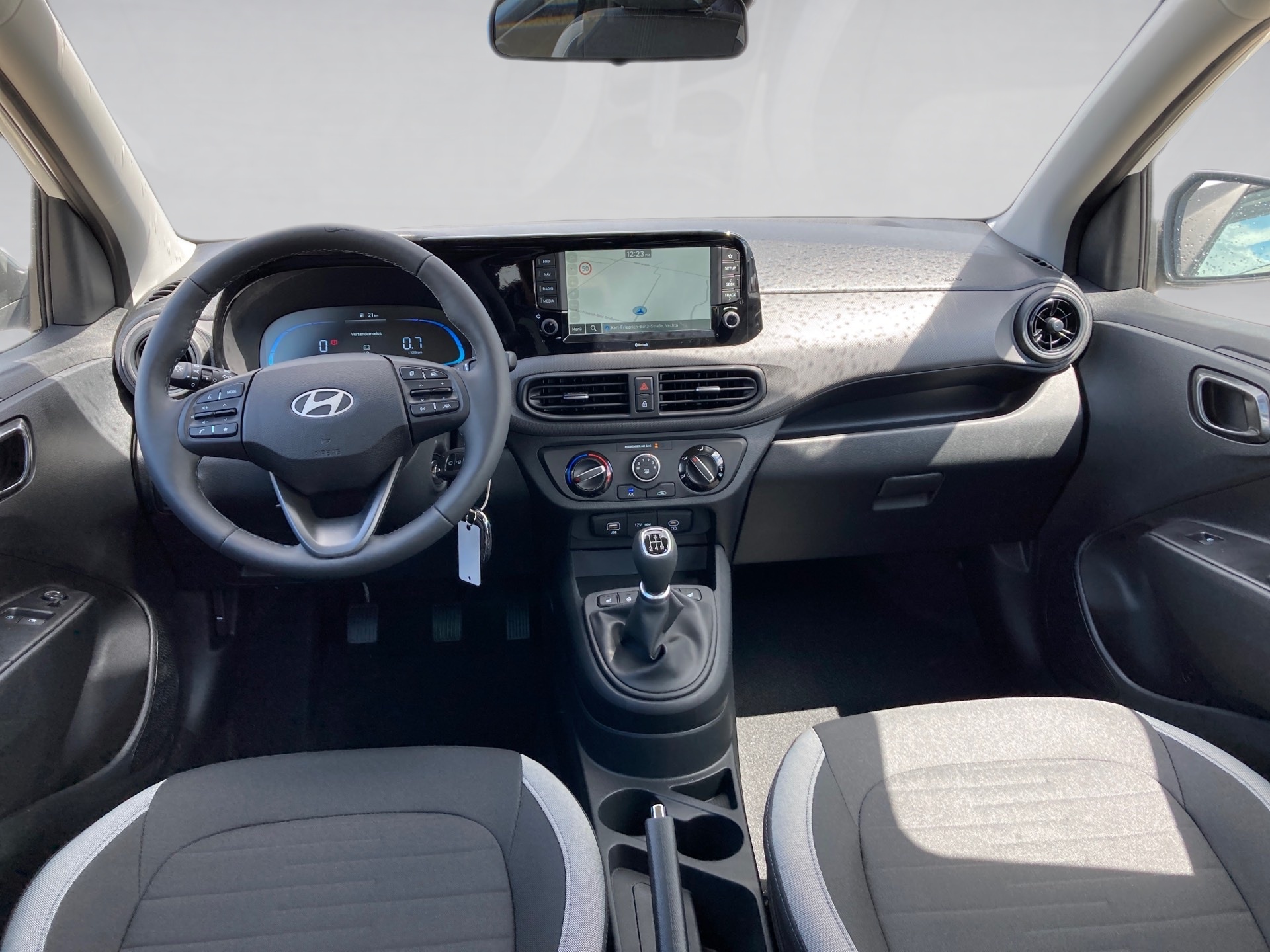 Hyundai I10 MY25 1.0 Benzin TREND +Navi+Kamera+SHZ+DAB+ 