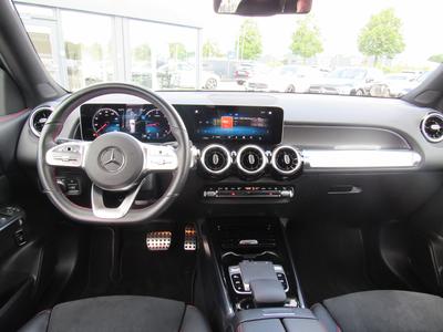 Mercedes-Benz GLB 200 d 4M AMG+MBUX+Sthz+Distr+LED+360+EASY-P. 