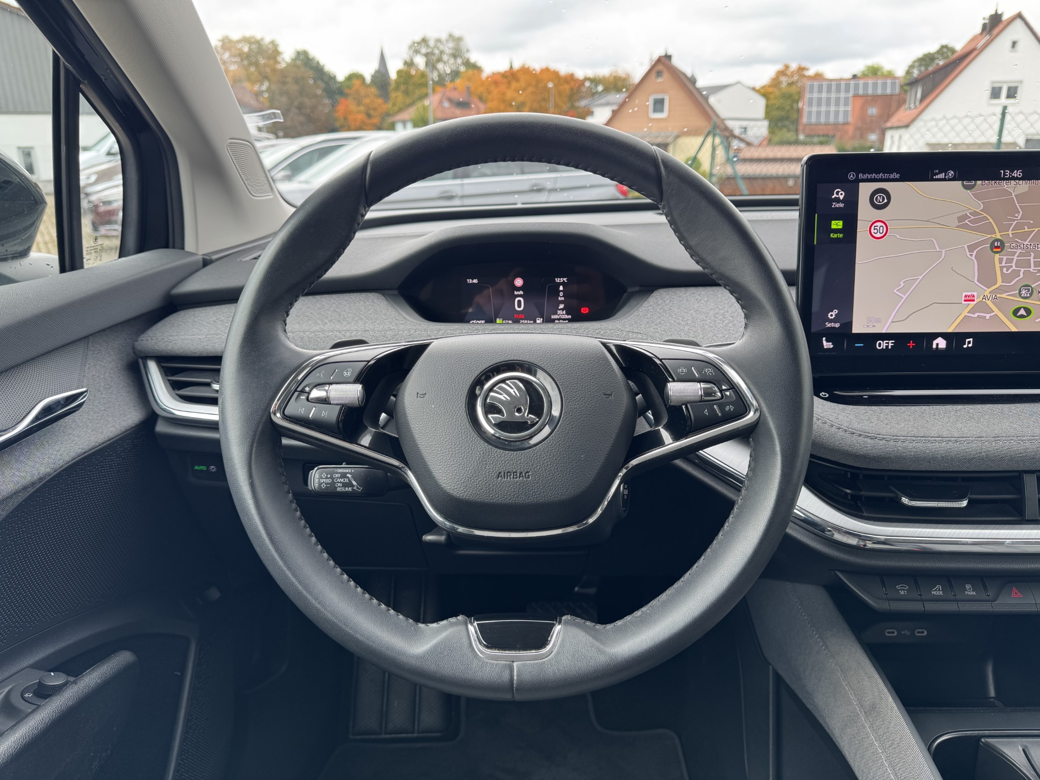 Skoda Enyaq electric 132kW Loft PLUS Chrom W-PUMPE ACC LED 