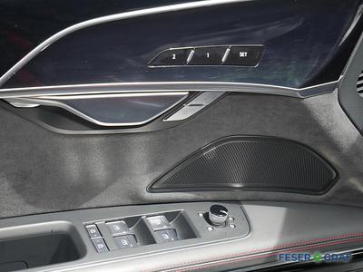 Audi S8 TFSI quattro NP: 177.420.- Matrix AHK/Sthz/HUD/Pan 