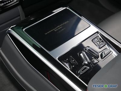 Audi S8 TFSI quattro NP: 177.420.- AHK/Sthz/HUD/Pano 