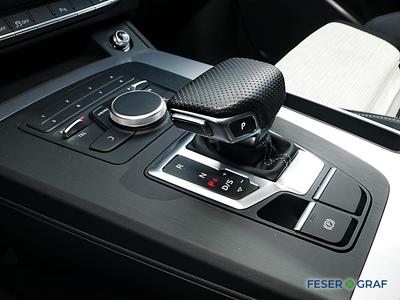 Audi Q5 40 TDI quattro S line Navi Pano/R-Kamera 
