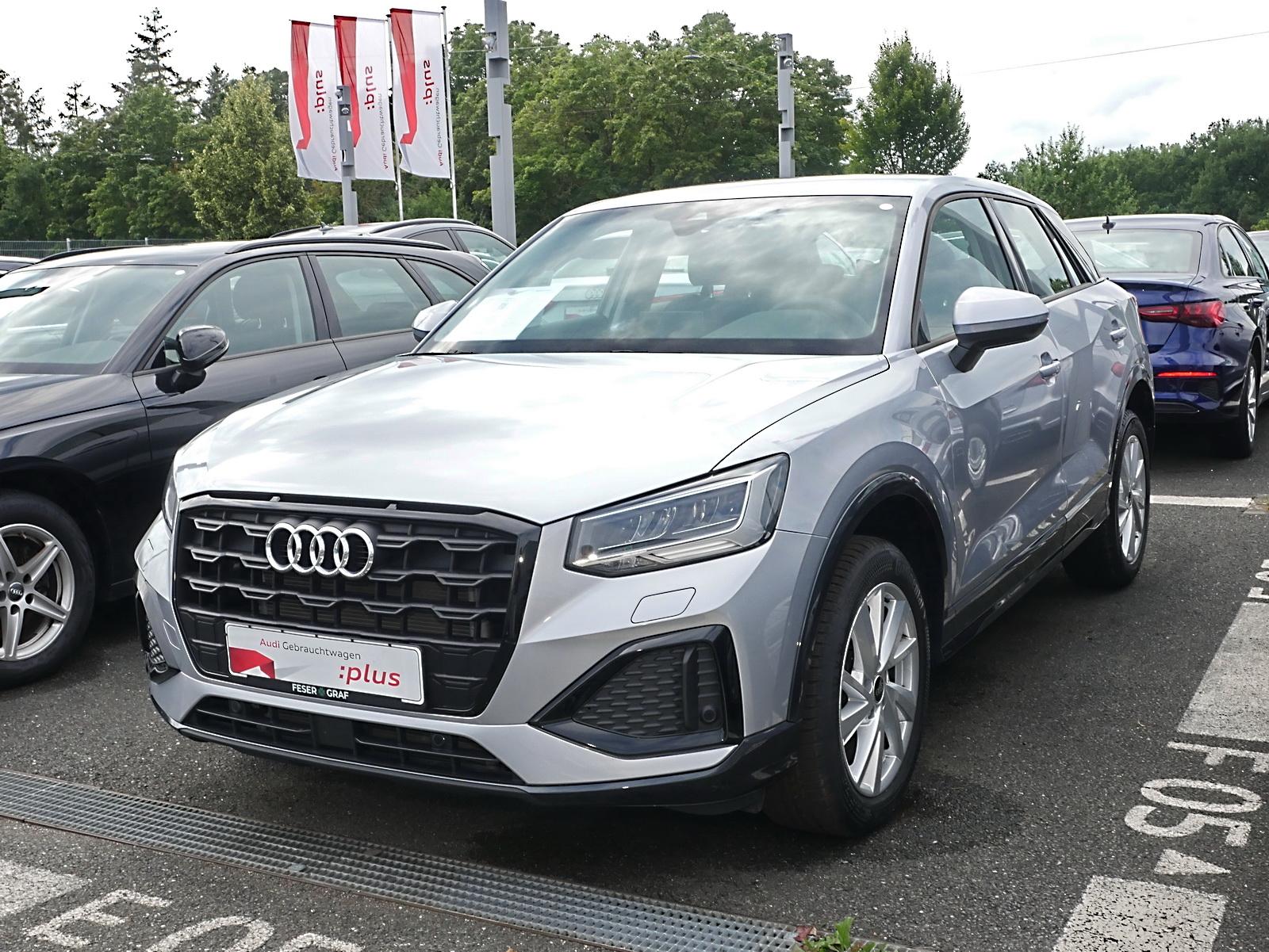 Audi Q2 35 TFSI Advanced S tronic NAVI LED SHZ RFK 