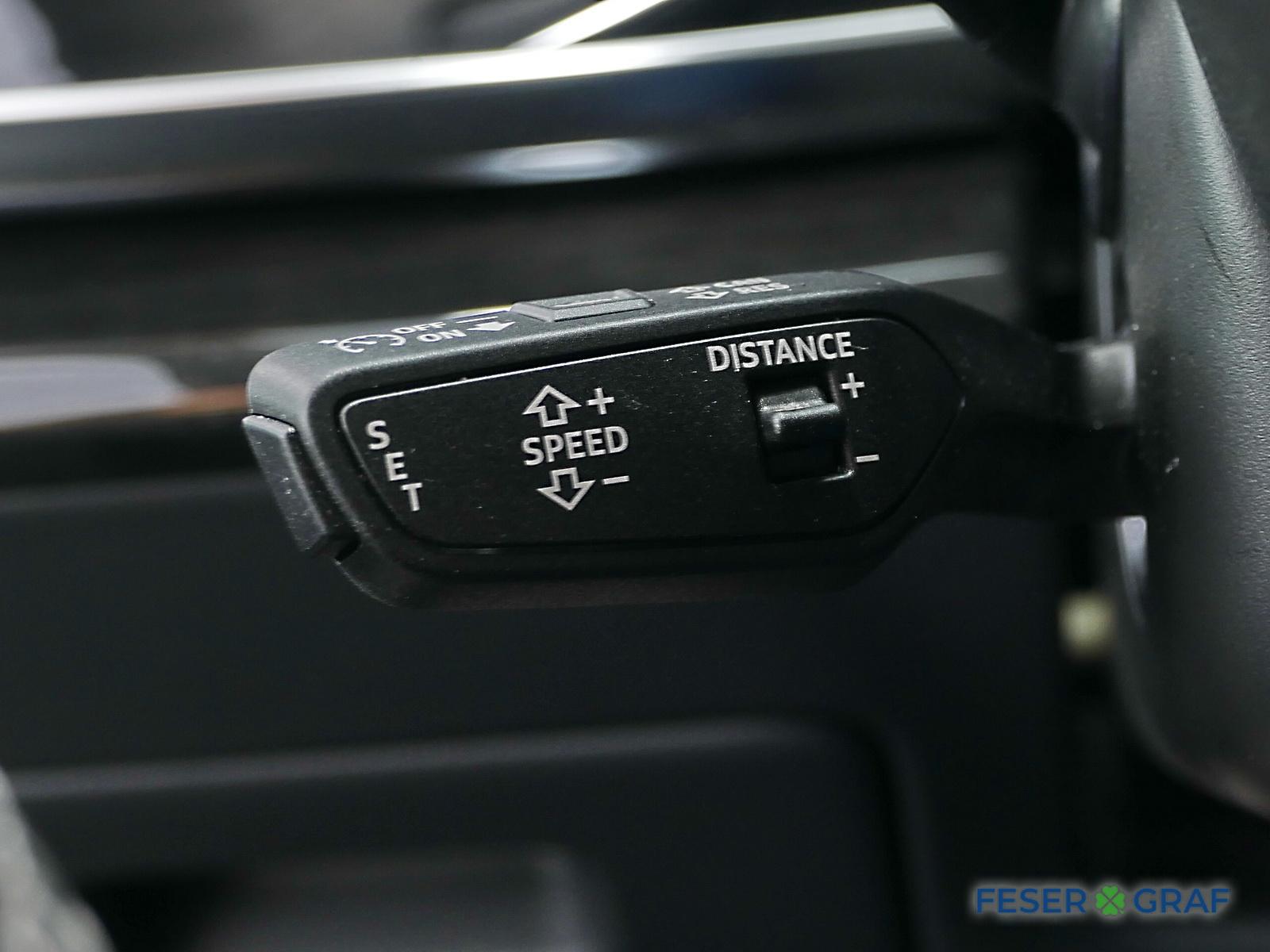 Audi Q8 55 TFSI e qu. S line tiptr. AHK/ACC/R-Kamera 