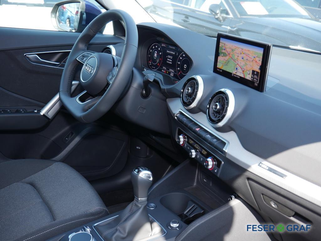 Audi Q2 30 TFSI advanced AHK Navi 