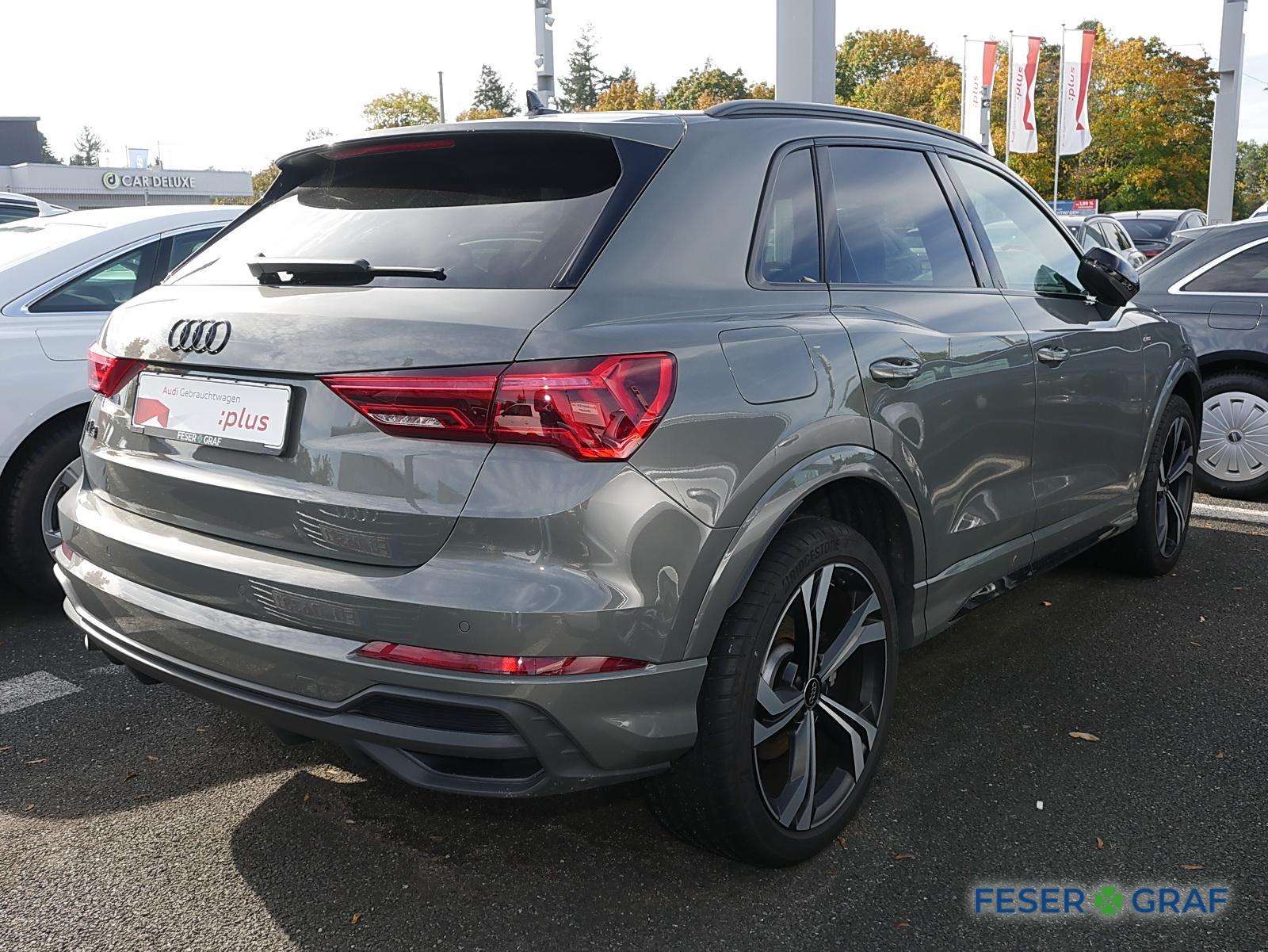 Audi Q3 45 TFSIe S tronic S line Matrix Pano AHK 20