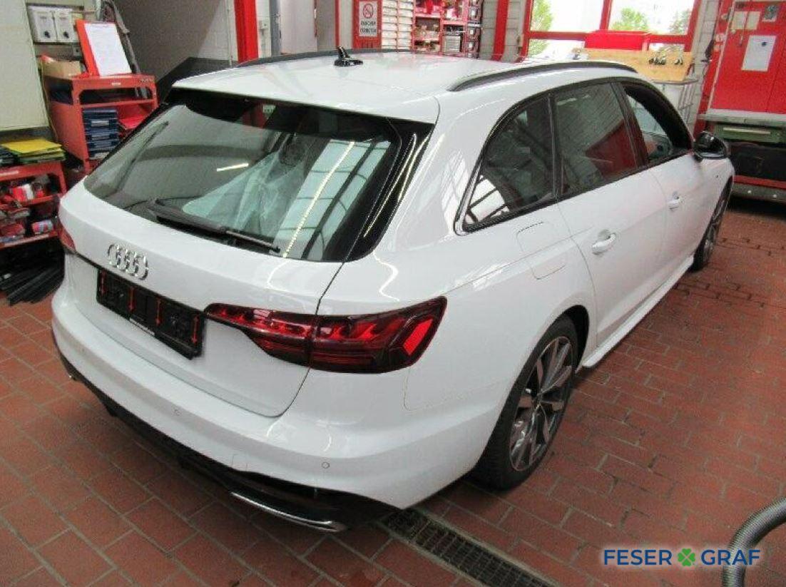 Audi A4 Avant S line 40 TDI S tronic Pano LED Black RFK Vi 