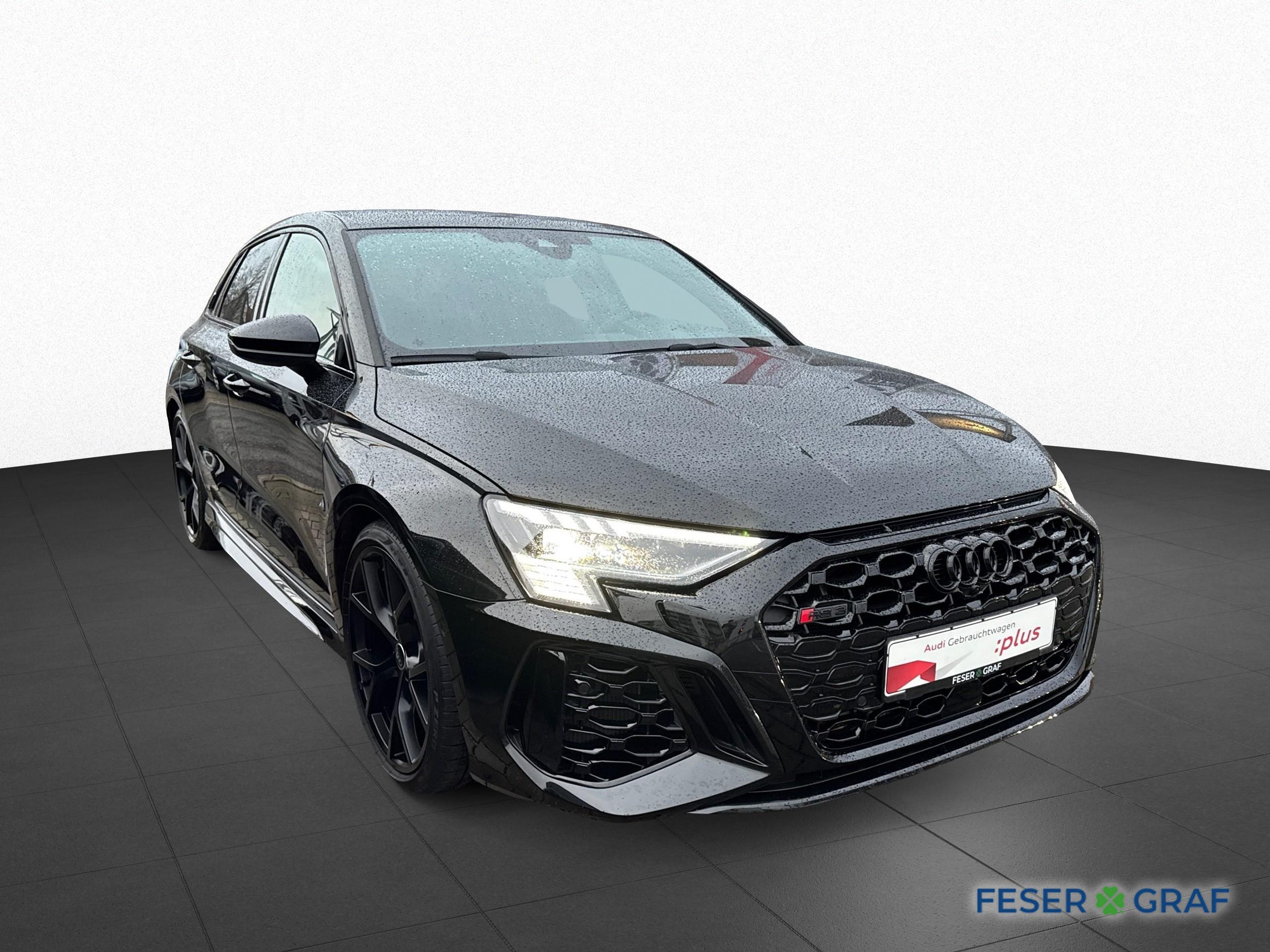 Audi RS3 Sportback RS 3 / Head-Up / Matrix / Pano 