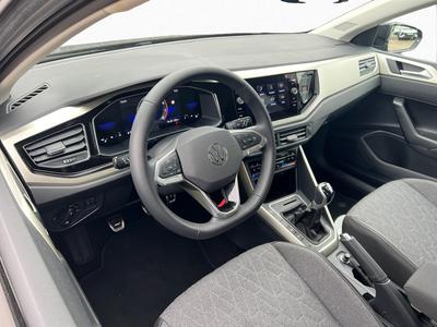 VW Polo MOVE 1.0 TSI Navi Klima 