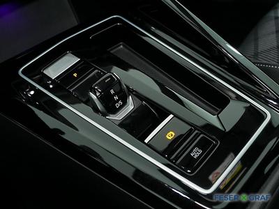 VW Golf 1.5TSI R-Line DSG Navi Kamera ACC V-Cockpit 