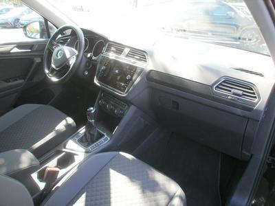 VW Tiguan 2.0 TDI Comfortline AHK PDC Navi 