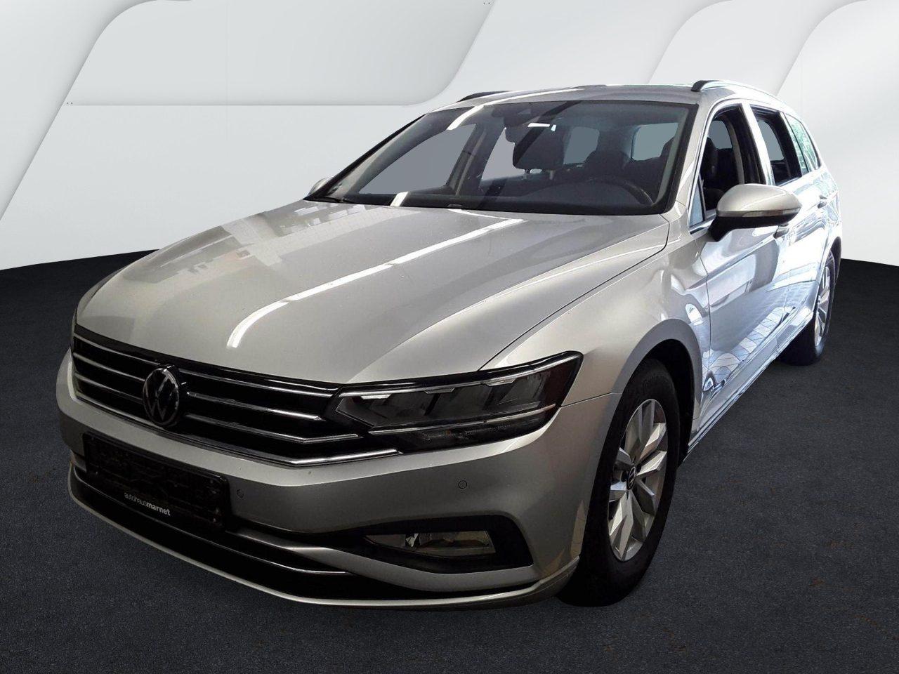 VW Passat Variant 2.0TDI Business DSG AHK ACC Navi 