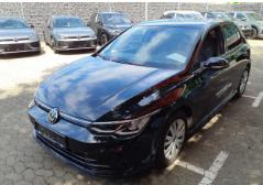 VW Golf 1.5 eTSI R-Line DSG Navi AHK Kamera LED 