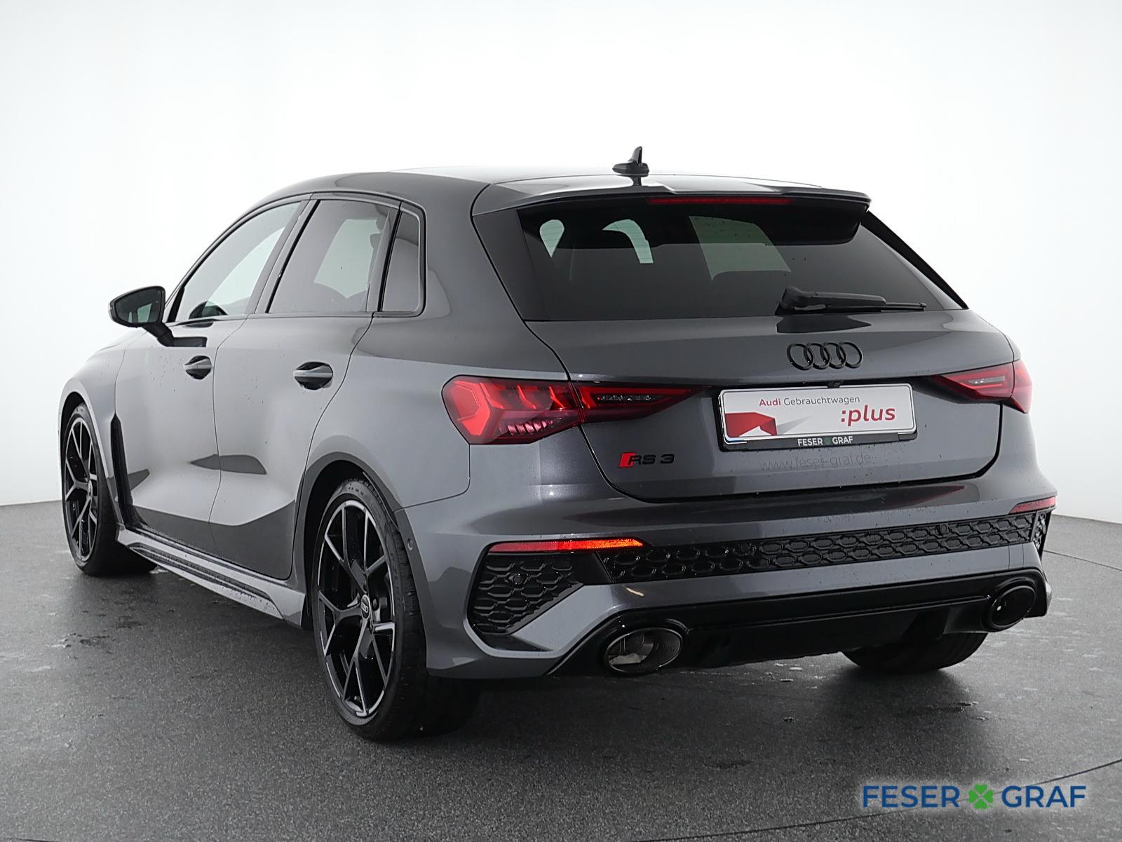 Audi RS3 Sportback 294(400) kW(PS) S tronic 