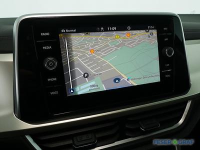 VW T-Roc MOVE 1.0 TSI Navi LED V-Cockpit ParkAssist 