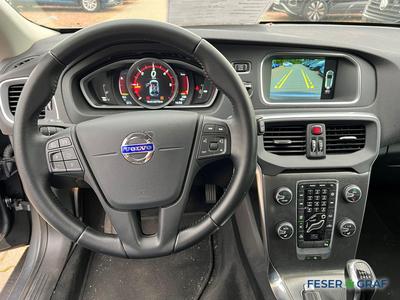 Volvo V40 2.0 D2 Linje You! Kamera/Navi/Frontschhz/GRA 