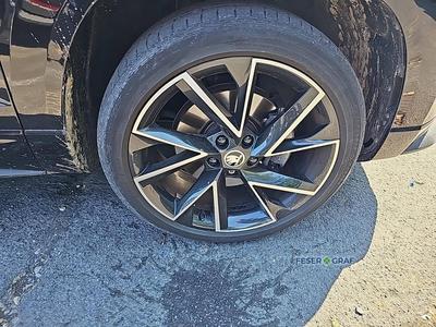 Skoda Karoq 2.0 TSI Sportline DSG Pano/behLenkr/ACC 