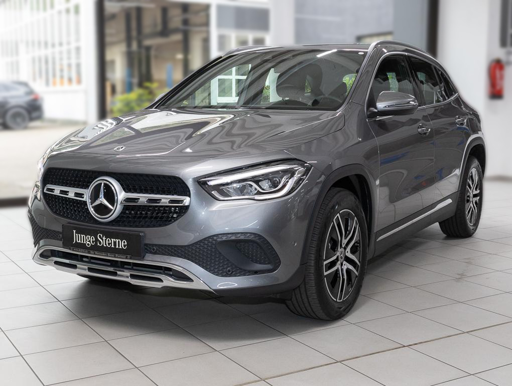 Mercedes-Benz GLA 180 PROGRESSIVE°MBUX HIGH-END°LED°TWA°E-KL° Rückfahrka 