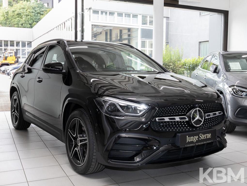 Mercedes-Benz GLA 180 d AMG PREMIUM°NIGHT°MBEAM°PANO°AHK°BURM° 