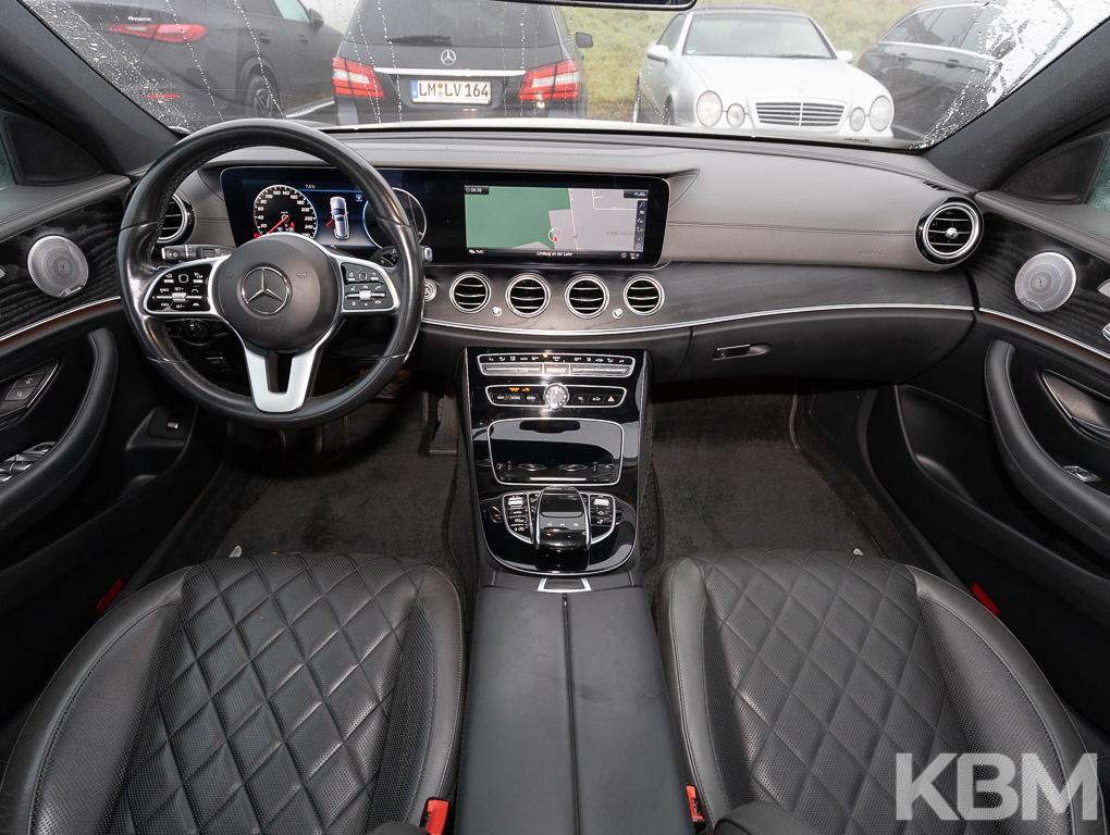 Mercedes-Benz E 400 d 4M T AMG°DESIGNO-LEDER°AIRM°HuD°360°BURM 