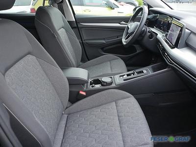 VW Golf VIII Move 2.0 TDI DSG AHK ACC Kamera Navi 