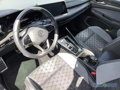 VW Golf VIII R-Line 1.5 eTSI 110 kW DSG ACC Kamera Navi 