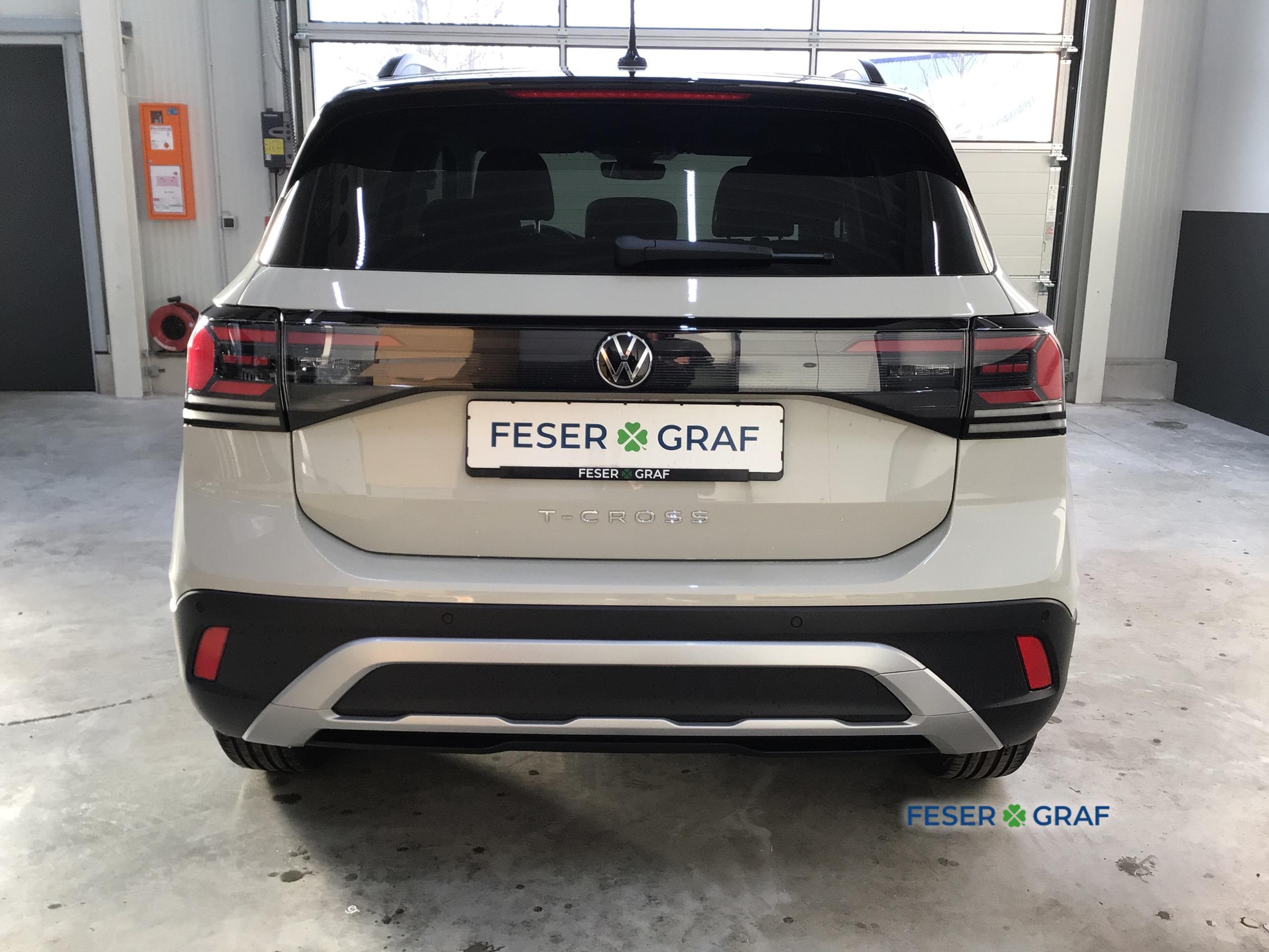 VW T-Cross LIFE 1.0 TSI 70 KW 5-Gang AHK Navi LED 