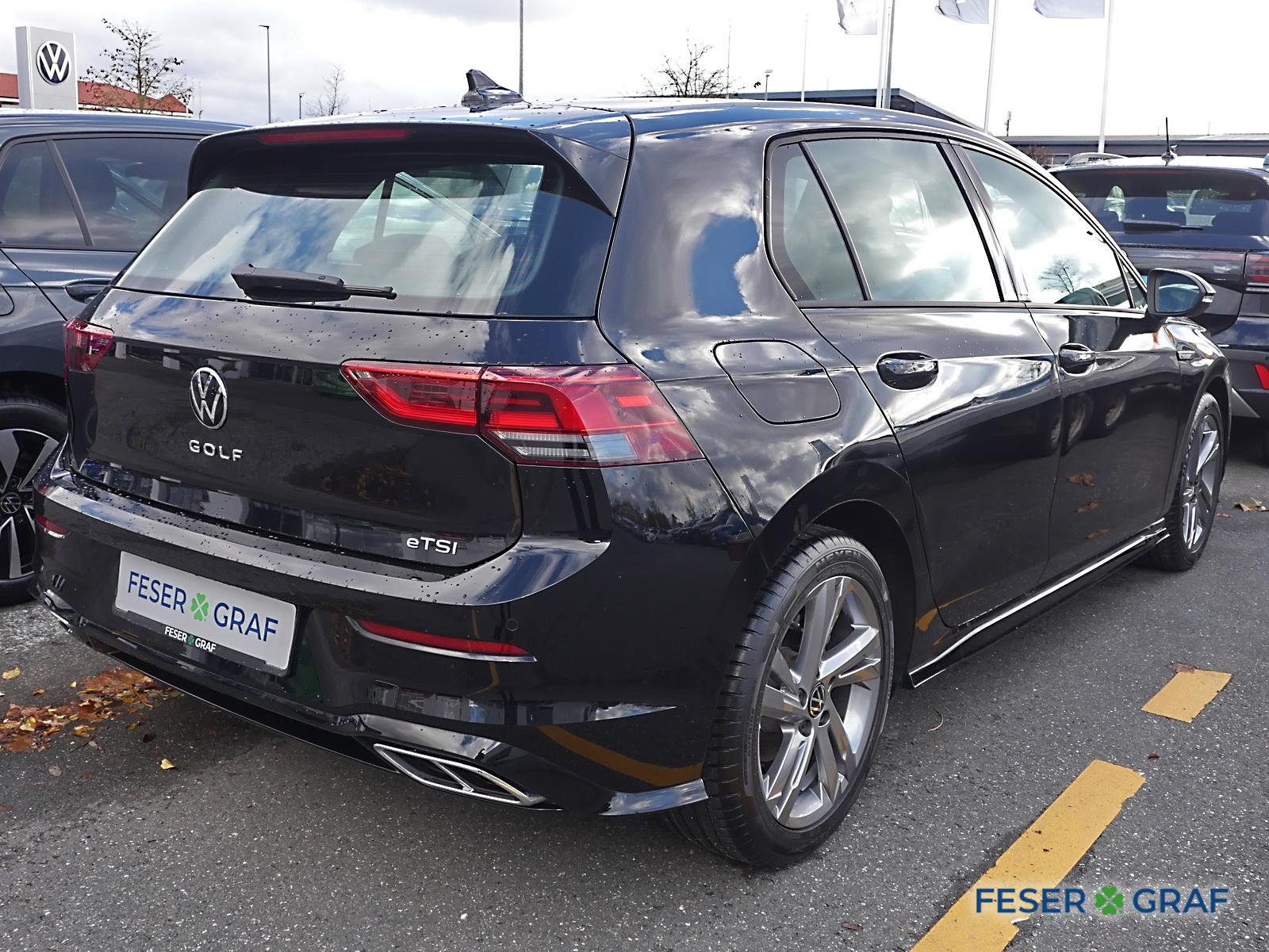 VW Golf VIII R-Line 1.5 eTSI DSG LED Kamera PDC 17