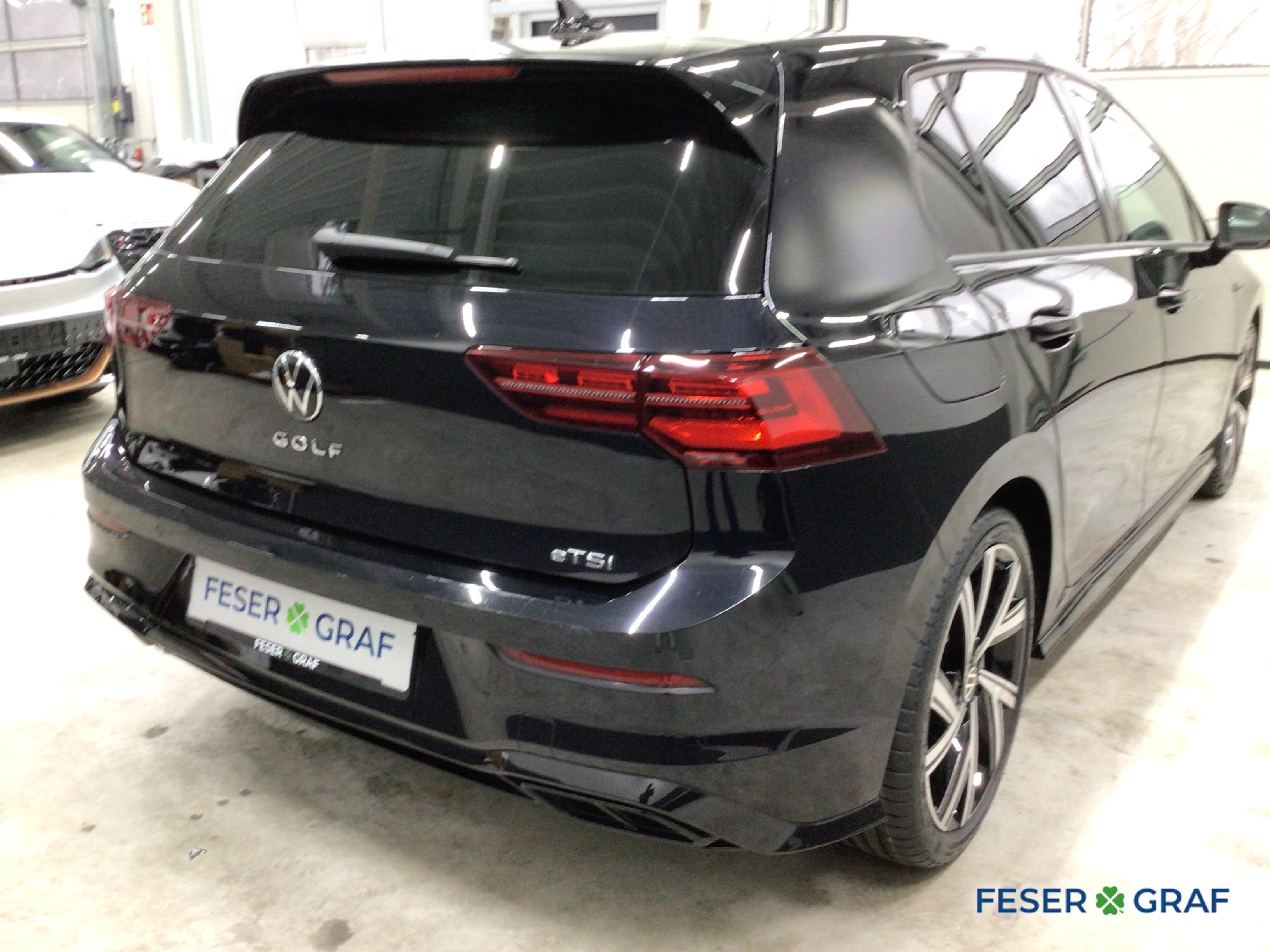 VW Golf VIII R-Line 1.5 eTSI 110 KW DSG Pano Kamera IQ Lig 